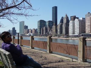New York, chicche: Roosevelt Island, passeggiata sull'East River
