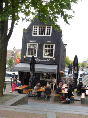 Amsterdam, Bruin Cafè De Sluyswacht