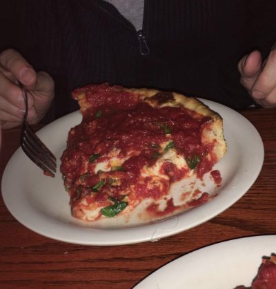 Chicago, deep dish pizza alla Pizzeria Uno